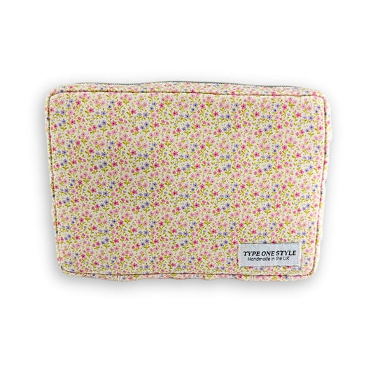 Cute Meadow T1D Essentials Bag for diabetes supplies and insulin pumps