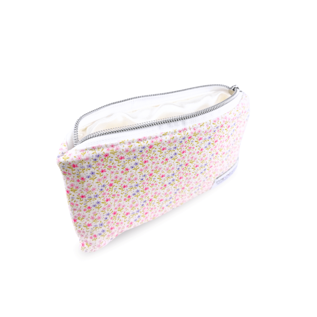 Pen Case 2 - Cute Meadow for diabetes supplies and insulin pumps