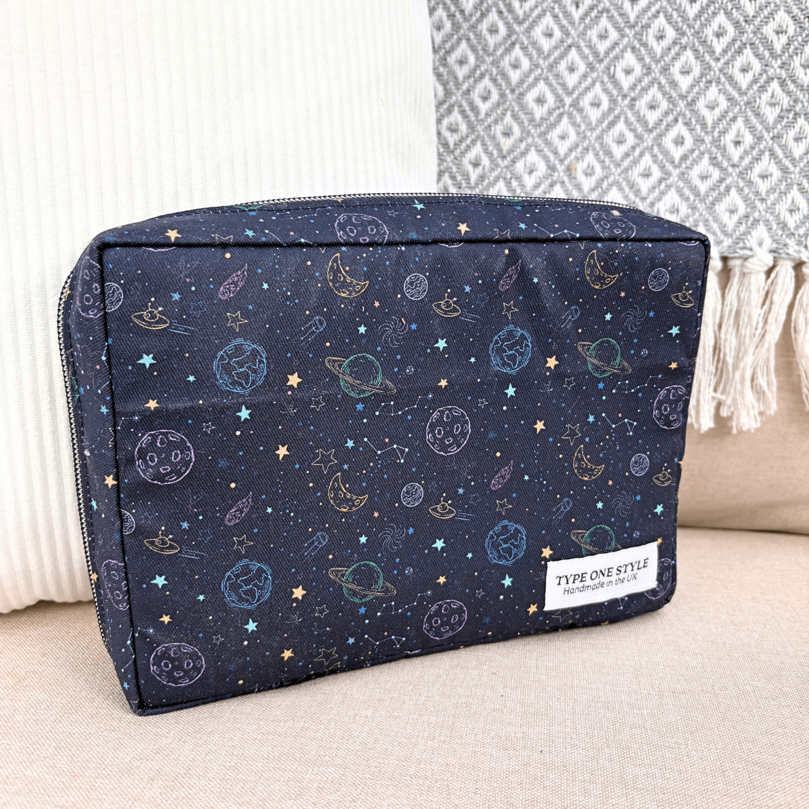 T1D Essentials Bags for Galaxy diabetes supplies and insulin pumps