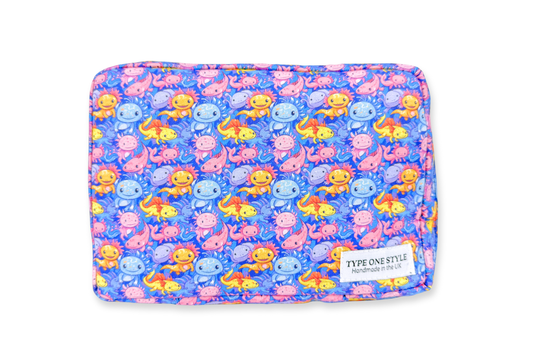 Axolotl T1D Essentials Bag for diabetes supplies and insulin pumps