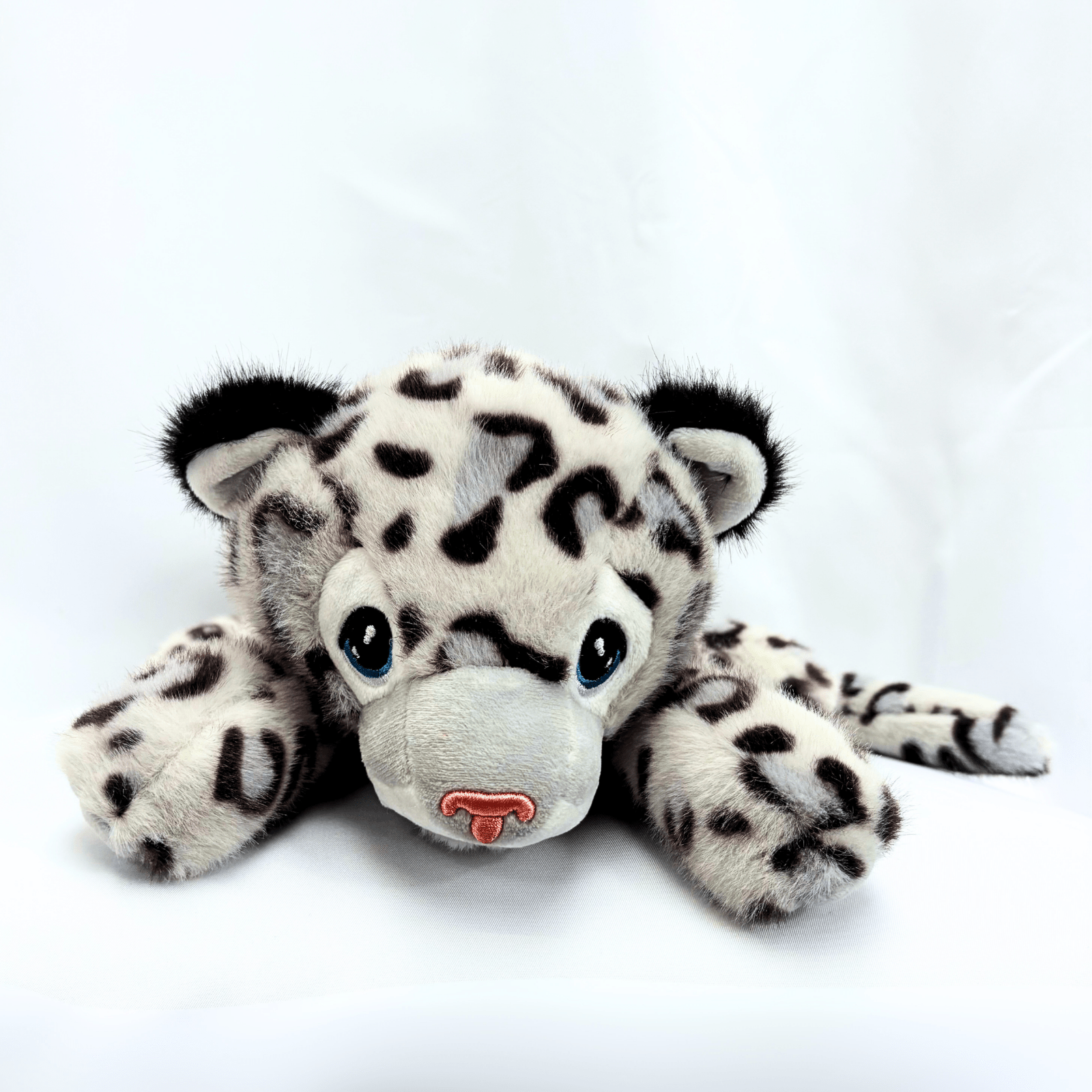 Luna the Leopard for Freestyle Libre 2 diabetes supplies and insulin pumps