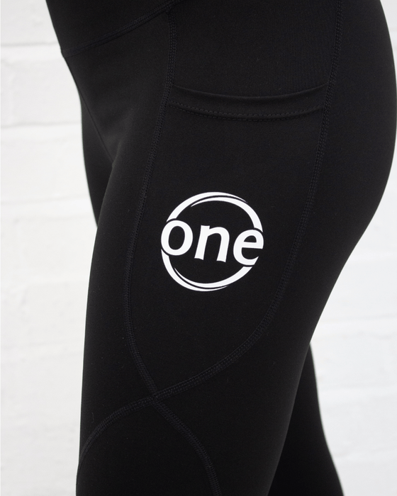 Core 3D Fit Smooth Leggings - Black for XS diabetes supplies and insulin pumps